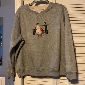 Studio Works.  Woman 2X Snow Scene Sweatshirt